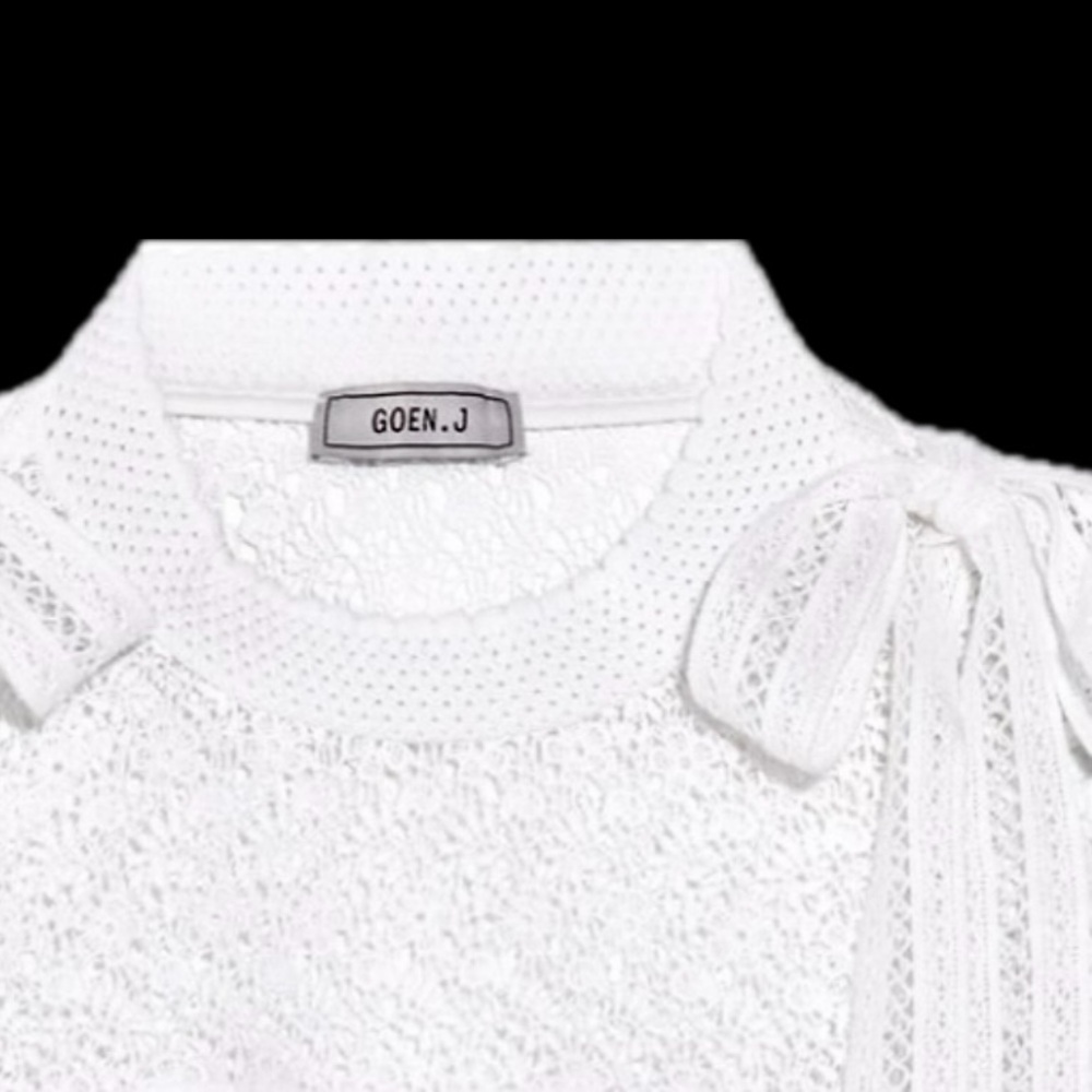 GOEN.J | L | Cotton Gauze Crochet Bow Tie Shoulders Side Zip Doily Tank